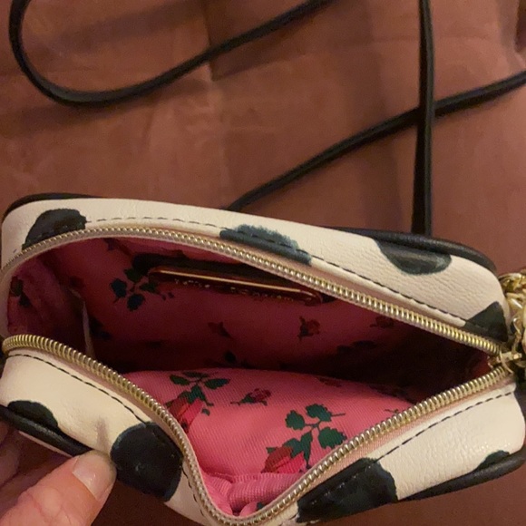 Purse - Picture 3 of 4